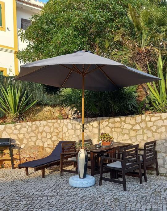 Bica Da Salema Beach House Exterior photo